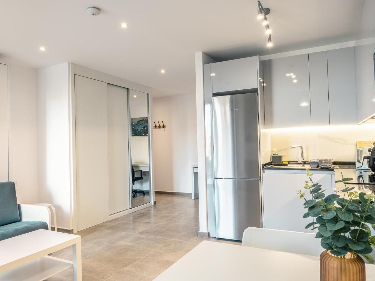 Brand New Studio Near The Beach, Gibraltar Exteriör bild